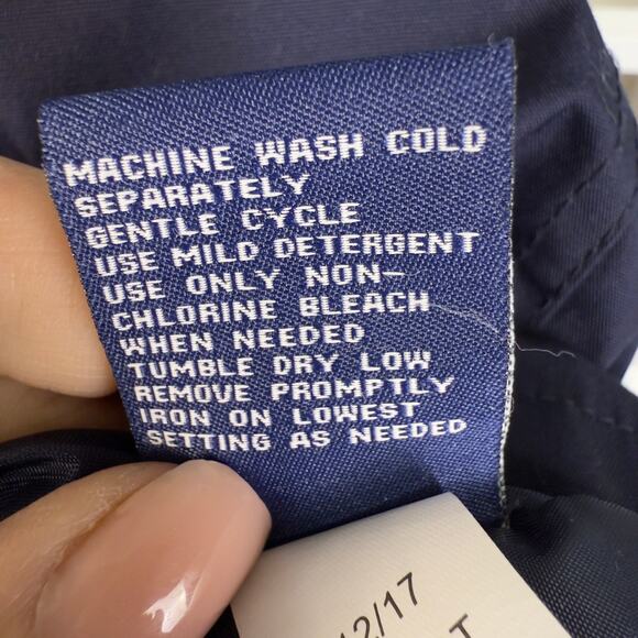 Mackintosh New England navy blue sz. Medium, demure feminine light jacket #3750 - Picture 9 of 9